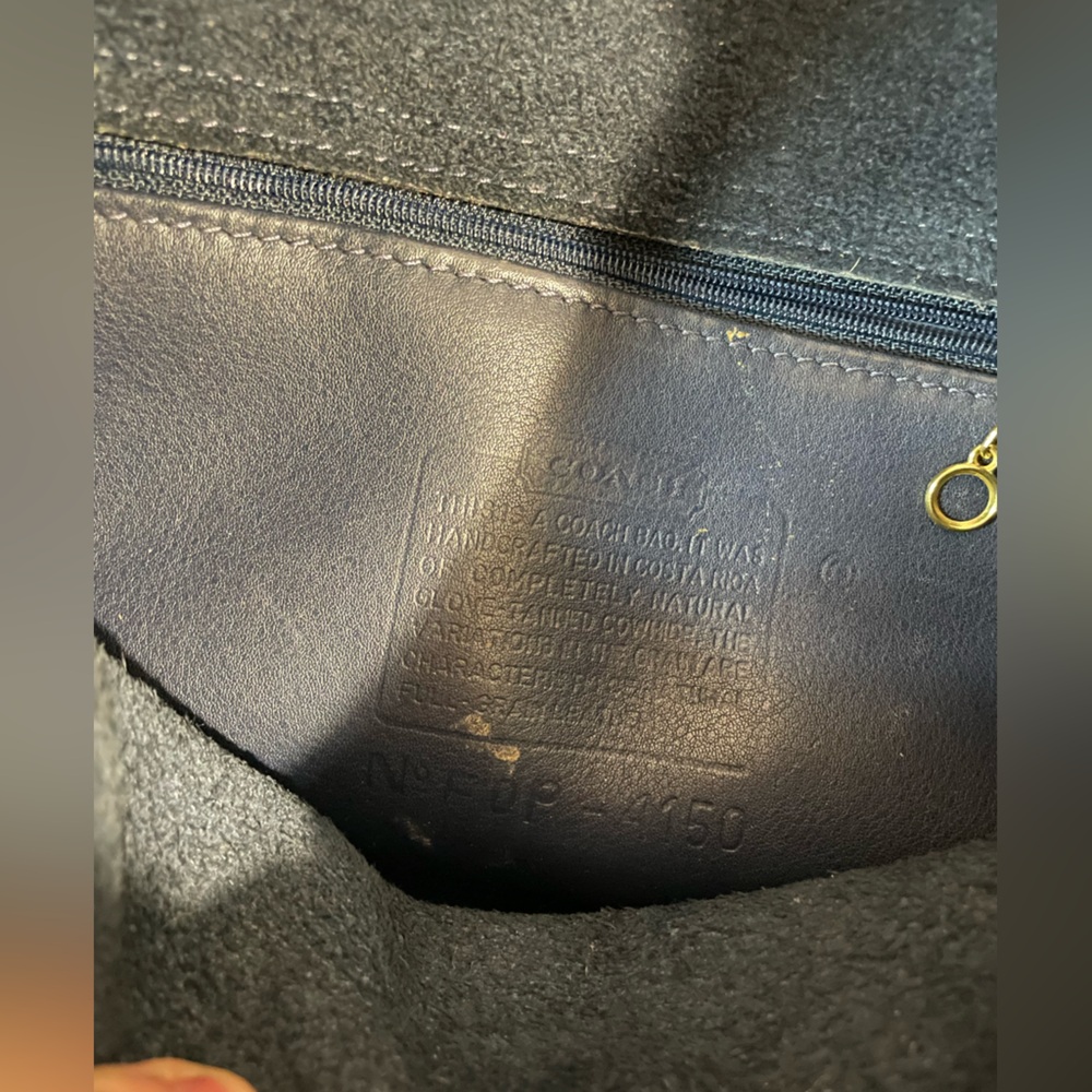 Vintage Navy Coach Fletcher Bag - Picture 8 of 14